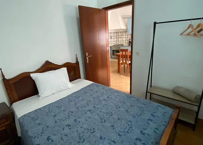 Casa Nova - Paderne - Moradia Com Jardim باديرن